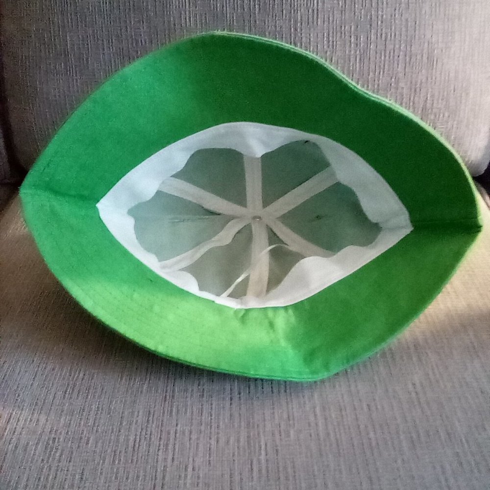 ๐3 for $20๐ Frog Bucket Hat - Picture 3 of 3
